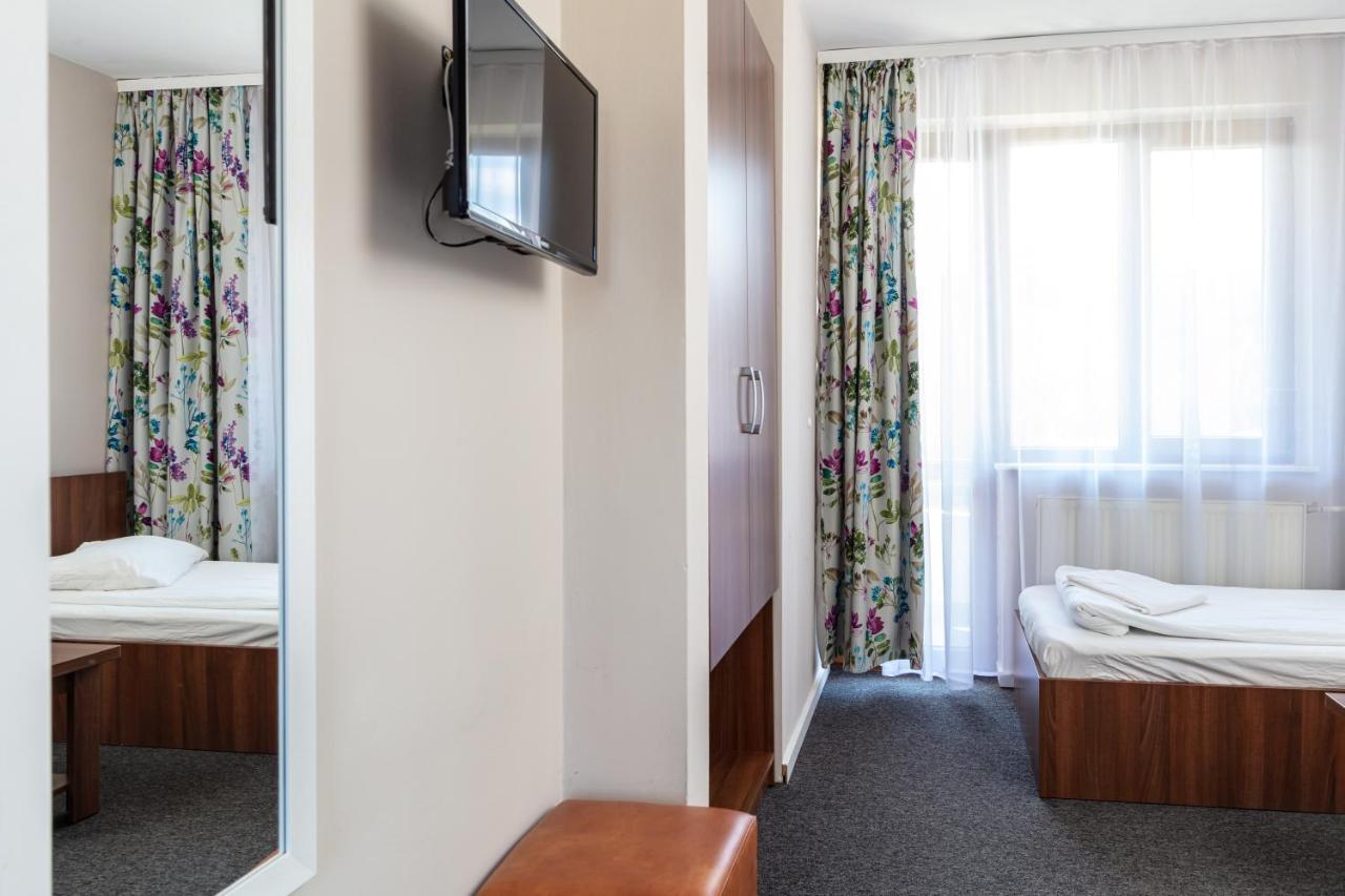 Motel Gilău Zewnętrze zdjęcie