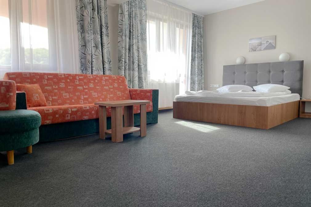 Motel Gilău Zewnętrze zdjęcie
