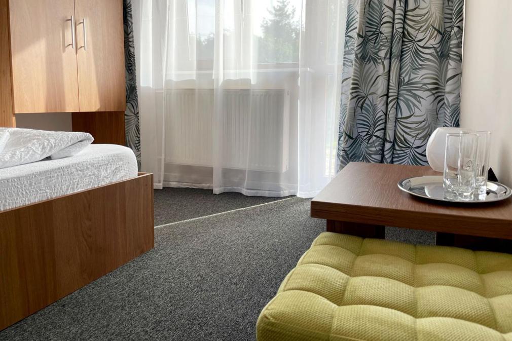 Motel Gilău Zewnętrze zdjęcie