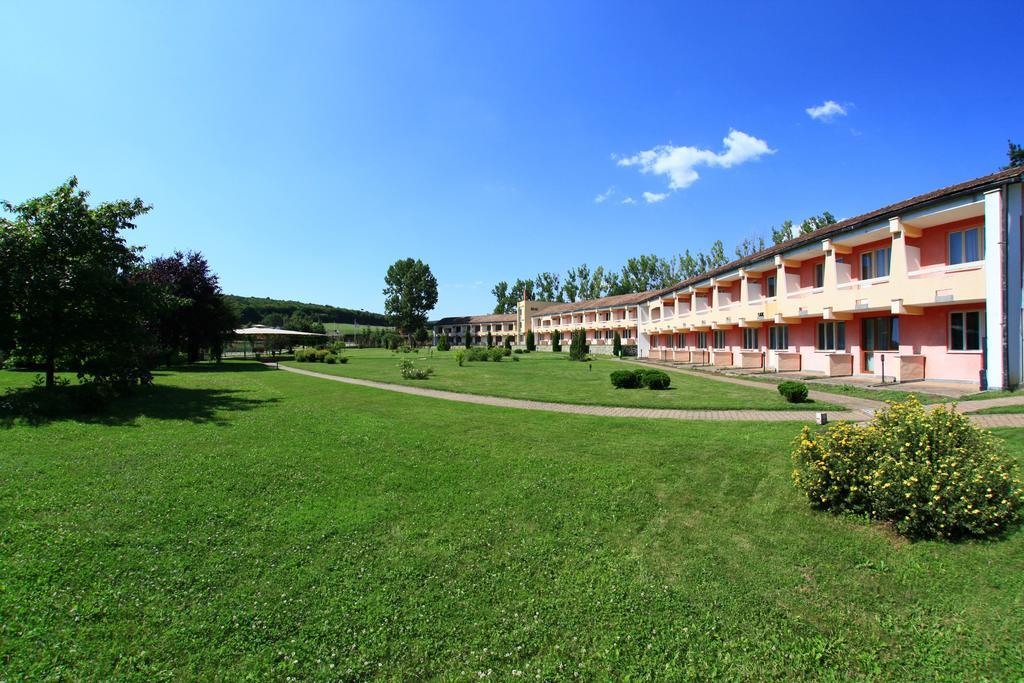 Motel Gilău Zewnętrze zdjęcie